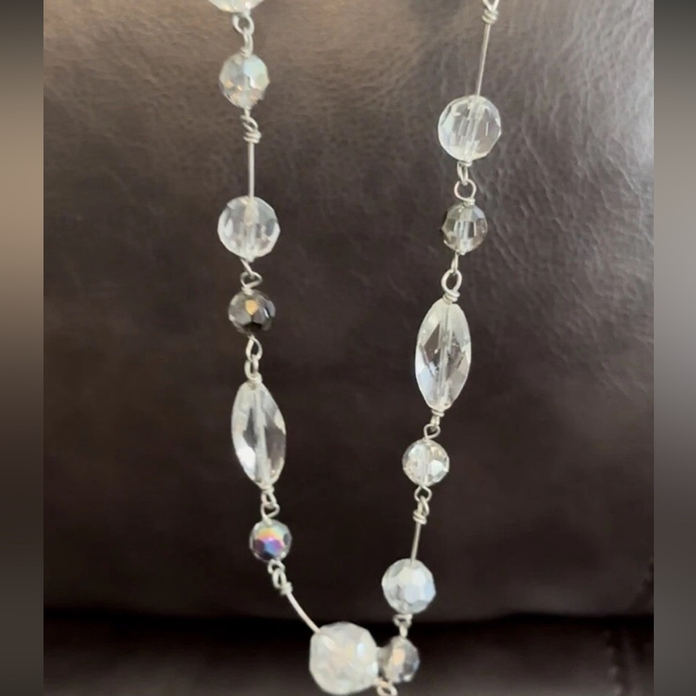 Elegant Crystal Beaded Necklace